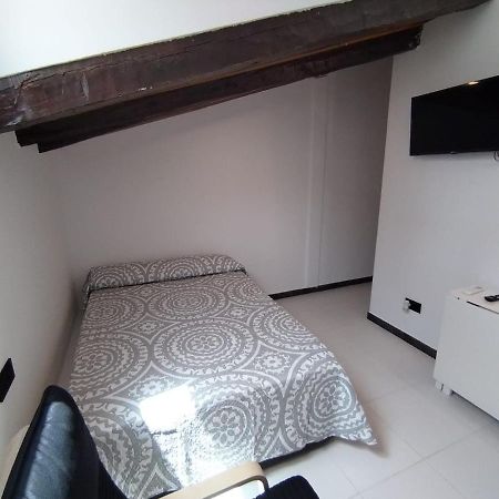 Estudio Centro - Puerta Del Sol Madrid Eksteriør billede